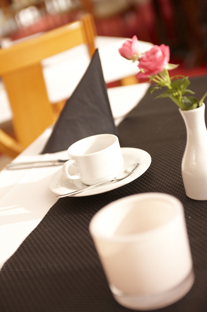 Hannover Airport By Premiere Classe Hotel Langenhagen (Hannover)