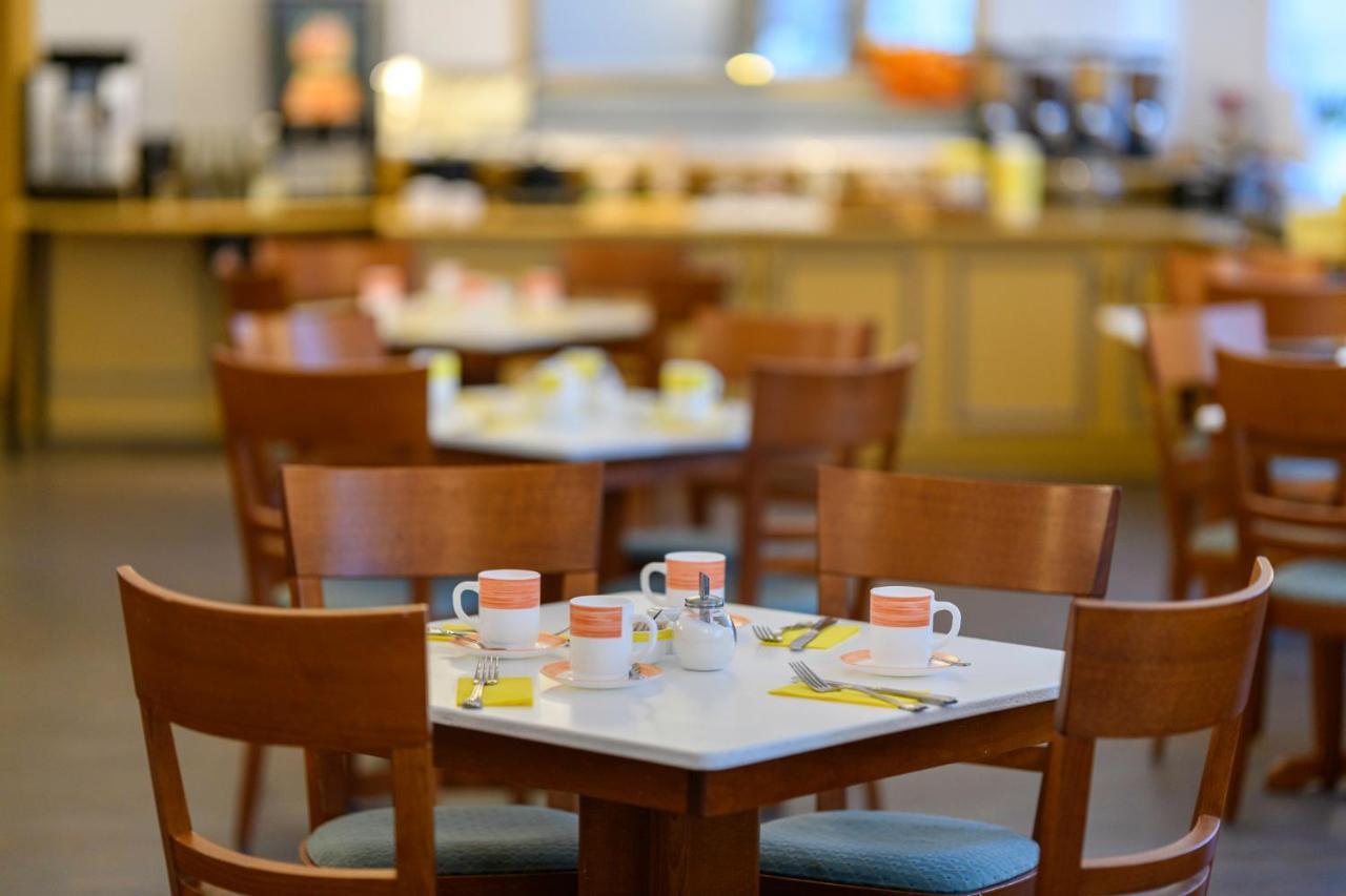 Hannover Airport By Premiere Classe Hotel
